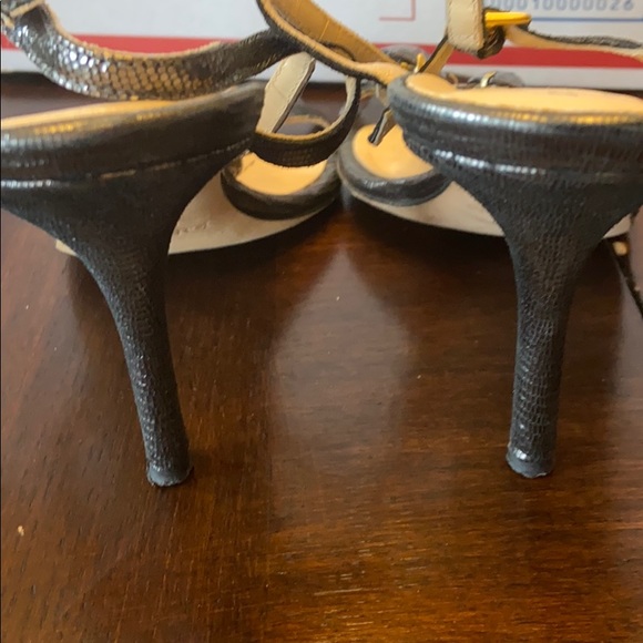 🌼 Kate spade heals size 8.5 - Picture 4 of 7